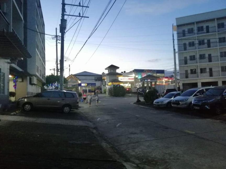 Ekonumi Rooms At Moonwalk Paranaque Paranaque City Buitenkant foto
