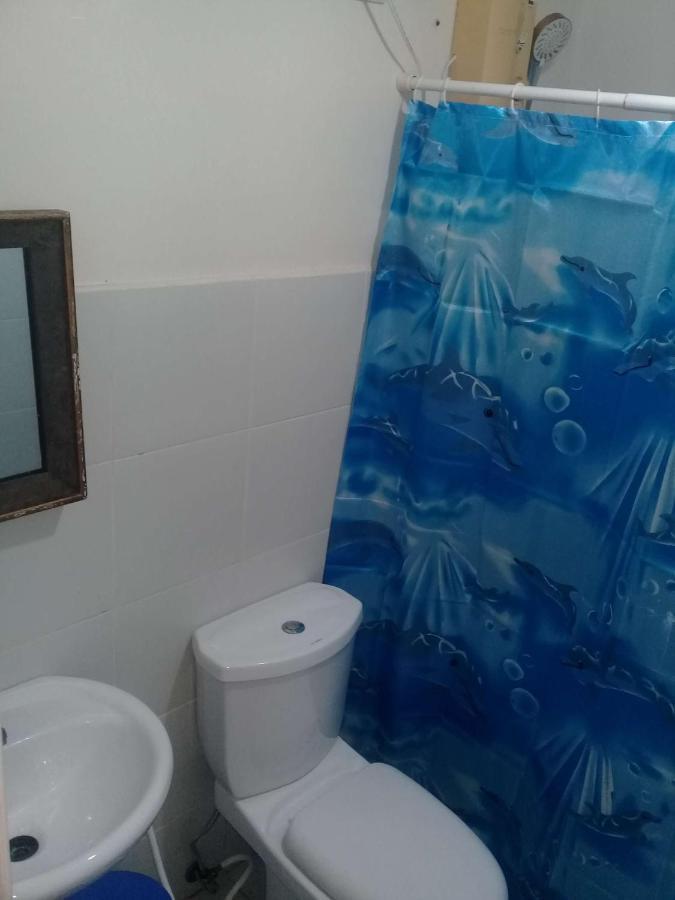 Ekonumi Rooms At Moonwalk Paranaque Paranaque City Buitenkant foto