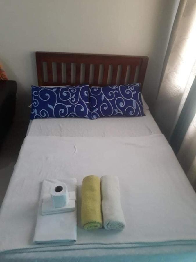 Ekonumi Rooms At Moonwalk Paranaque Paranaque City Buitenkant foto