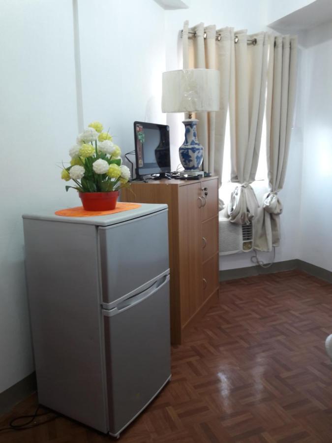 Ekonumi Rooms At Moonwalk Paranaque Paranaque City Buitenkant foto